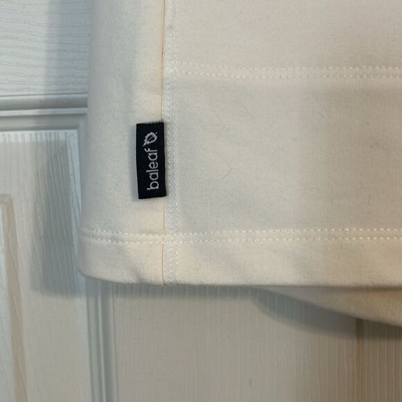 BALEAF Size 2XL Ivory Pull On Stretch Athleisure Loungewear Workout Shorts Soft - Picture 2 of 7